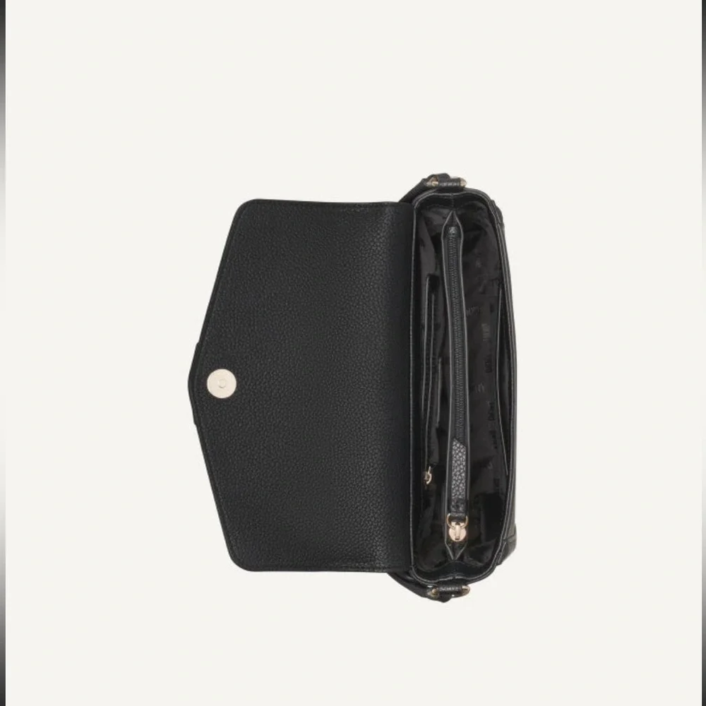 NWT,DKNY Maxxe crossbody /shoulder  Bag Style R423AE78‎ (Black/Gold)